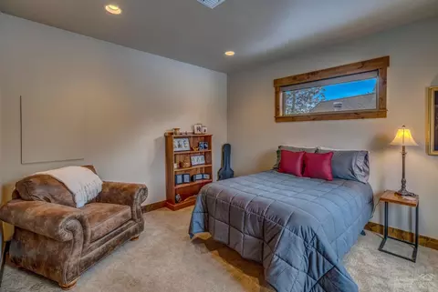 60436 Snap Shot Loop, Bend, OR 97702 photo 20
