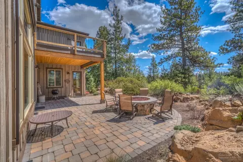 60436 Snap Shot Loop, Bend, OR 97702 photo 3