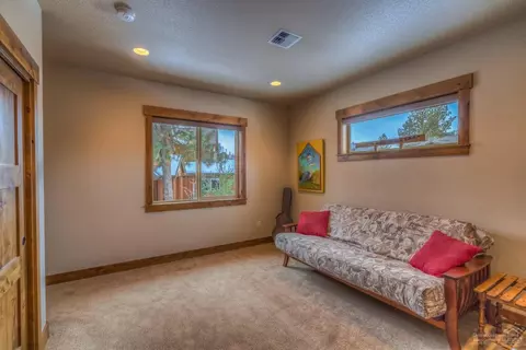 60436 Snap Shot Loop, Bend, OR 97702 photo 22