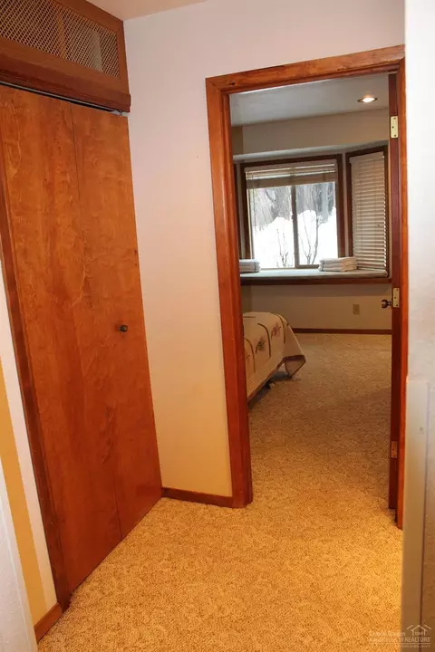 57303 Beaver Ridge Loop, Sunriver, OR 97707 photo 9