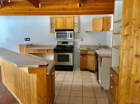 60207 Cheyenne Rd, Bend, OR 97702 photo 5