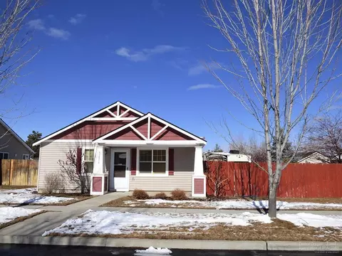 61056 Larkspur Loop, Bend, OR 97702 photo 1