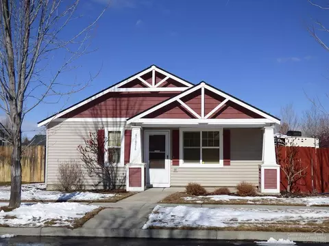 61056 Larkspur Loop, Bend, OR 97702 photo 2