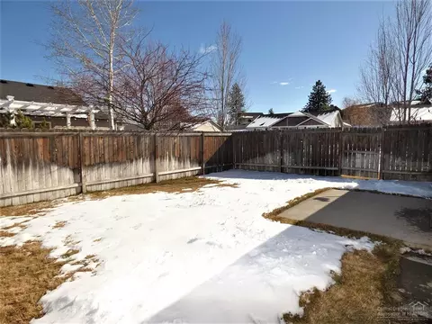 61056 Larkspur Loop, Bend, OR 97702 photo 16