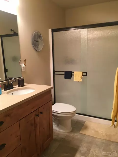 20749 NE Comet Ln, Bend, OR 97701 photo 6