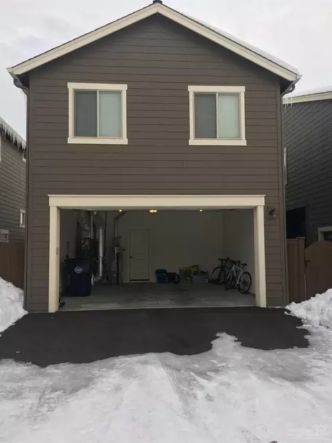 20749 NE Comet Ln, Bend, OR 97701 photo 8