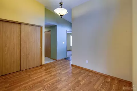 56056 Remington Dr, Bend, OR 97707 photo 10
