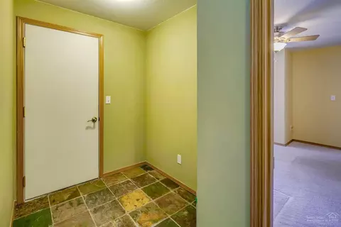 56056 Remington Dr, Bend, OR 97707 photo 18