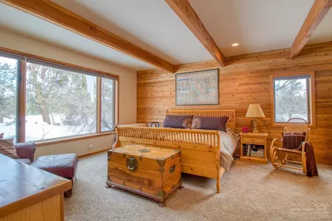 67450 Cloverdale Rd, Bend, OR 97703 photo 12