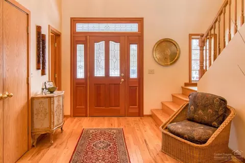 67450 Cloverdale Rd, Bend, OR 97703 photo 8