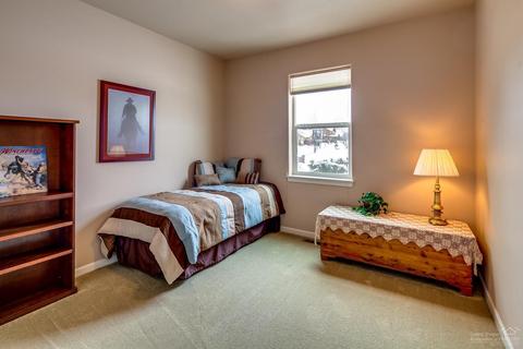 63429 Stacy Ln, Bend, OR 97701 photo 18