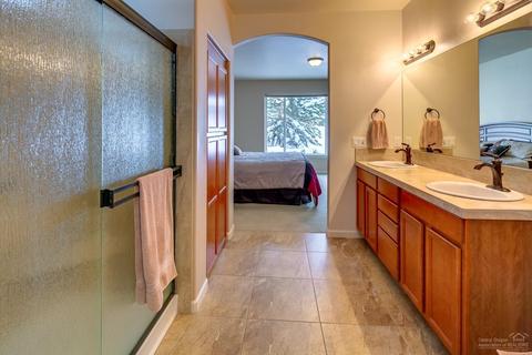 63429 Stacy Ln, Bend, OR 97701 photo 16