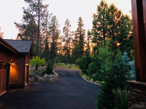 57700 Vine Maple, Sunriver, OR 97707 photo 24