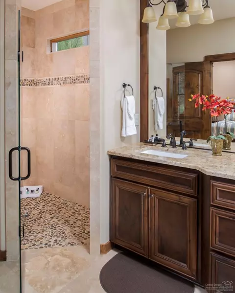 56578 Dancing Rock Loop, Bend, OR 97707 photo 15