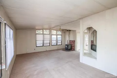 19940 Windflower Way, Bend, OR 97702 photo 6