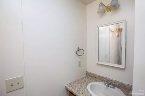 19940 Windflower Way, Bend, OR 97702 photo 5