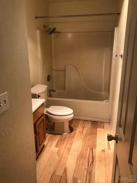 16180 Eagles Nest, La Pine, OR 97739 photo 9