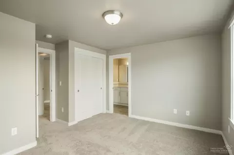 2935 NE Quiet Canyon Dr, Bend, OR 97701 photo 10