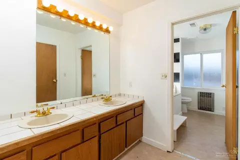 40 SE Taft Ave, Bend, OR 97702 photo 16