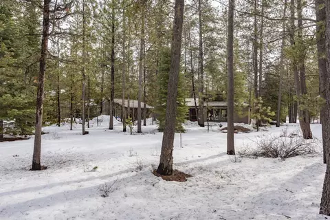 56874 Trapper Ln, Sunriver, OR 97707 photo 24
