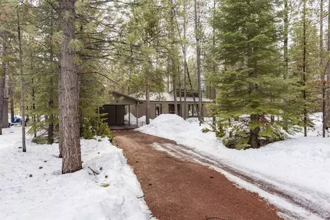 56874 Trapper Ln, Sunriver, OR 97707 photo 3