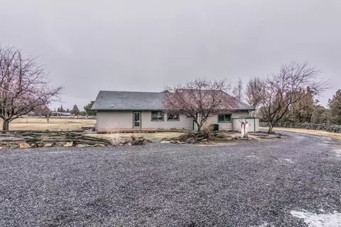 63032 Terry Dr, Bend, OR 97701 photo 23