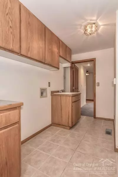 63032 Terry Dr, Bend, OR 97701 photo 15