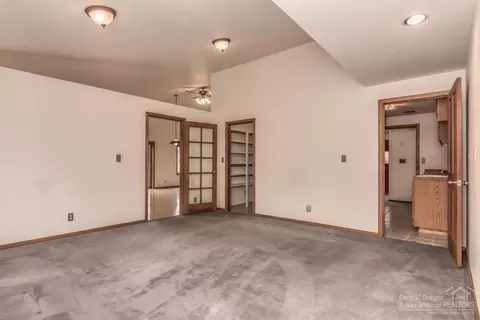 63032 Terry Dr, Bend, OR 97701 photo 13