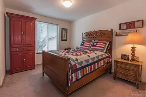 66492 Ponderosa Loop, Bend, OR 97703 photo 13