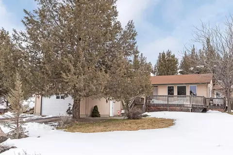 66492 Ponderosa Loop, Bend, OR 97703 photo 2
