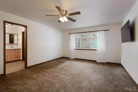 53820 4th St, La Pine, OR 97739 photo 15