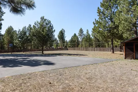 53820 4th St, La Pine, OR 97739 photo 5