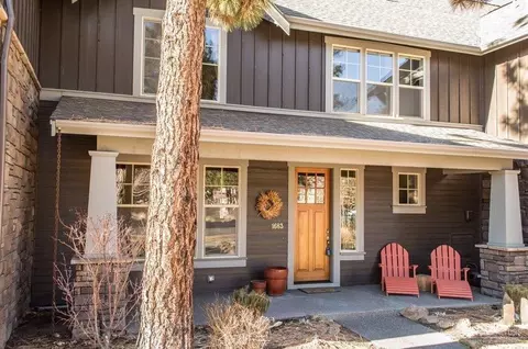 1683 NW Lewis St, Bend, OR 97703 photo 2