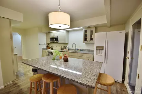 62660 Erickson Rd, Bend, OR 97701 photo 7
