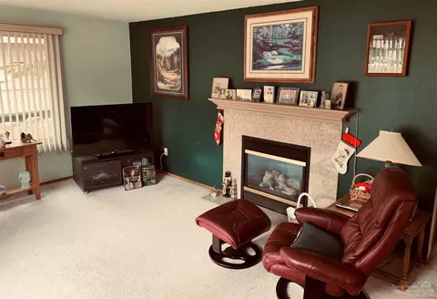 20280 Fairway Dr, Bend, OR 97702 photo 5
