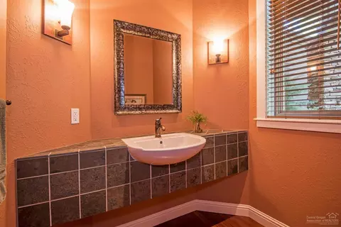 3210 NW Kidd Pl, Bend, OR 97703 photo 13