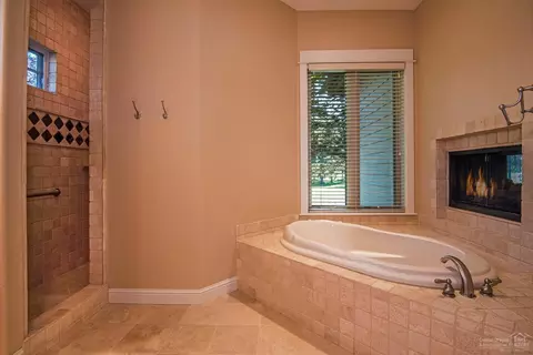 3210 NW Kidd Pl, Bend, OR 97703 photo 17