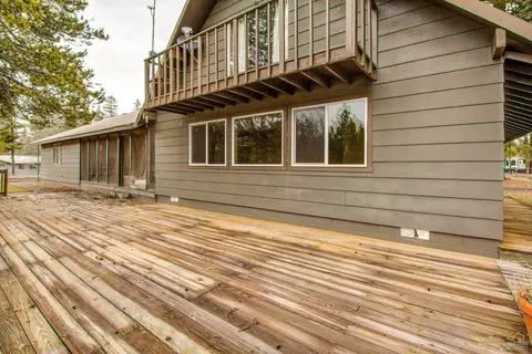 55357 Big River Dr, Bend, OR 97707 photo 6
