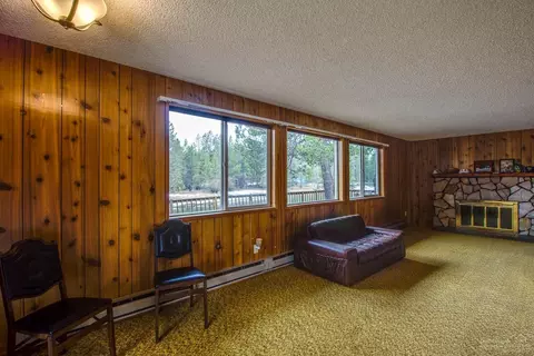 55357 Big River Dr, Bend, OR 97707 photo 9