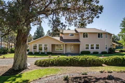 67134 Gist Rd, Bend, OR 97703 photo 3