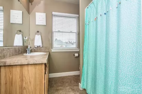 20682 Overton Pl, Bend, OR 97701 photo 11