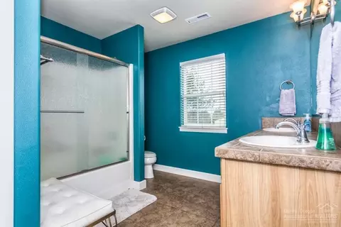 20682 Overton Pl, Bend, OR 97701 photo 16