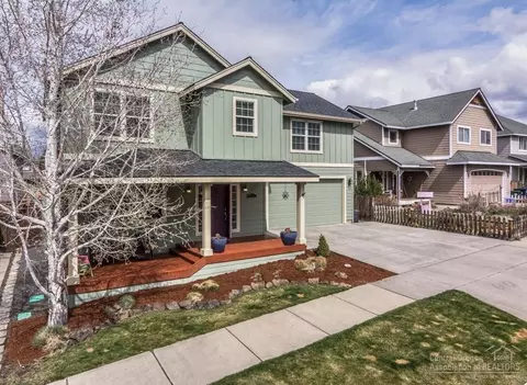 20682 Overton Pl, Bend, OR 97701 photo 23