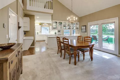 55581 Big River Dr, Bend, OR 97707 photo 13
