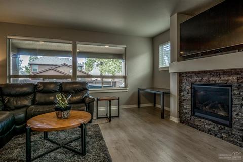 60480 Hedgewood, Bend, OR 97702 photo 12