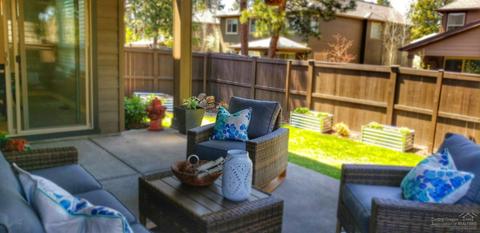 60480 Hedgewood, Bend, OR 97702 photo 24