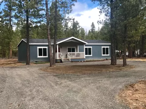 1671 Hackett Dr, La Pine, OR 97739 photo 1