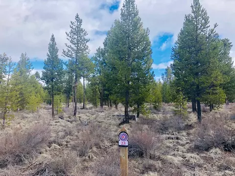 56947 Dancing Rock Loop, Bend, OR 97707 photo 1