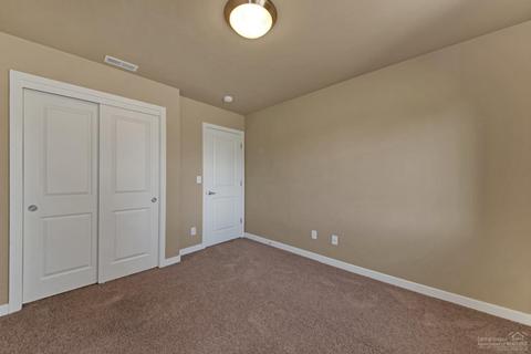 620 NE Vail Ln, Bend, OR 97701 photo 17