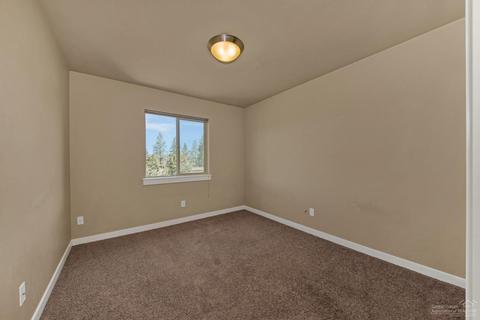 620 NE Vail Ln, Bend, OR 97701 photo 16